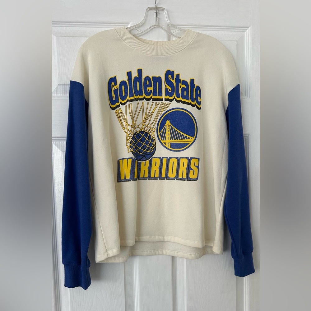 Women’s Warriors Sweatshirt